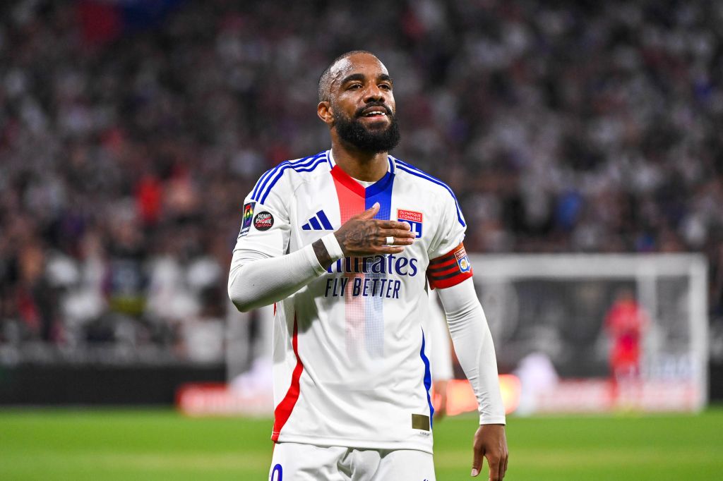 OL : Alexandre Lacazette, le dernier salut du Général